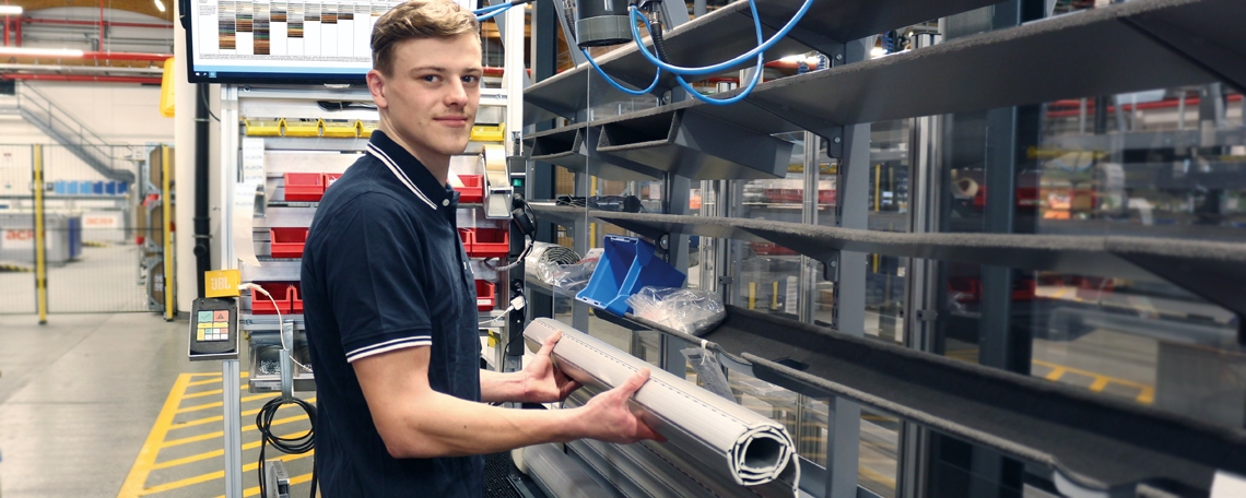 Ausbildung Rollladen- und Sonnenschutzmechatroniker (m/w/d), 2. Bild